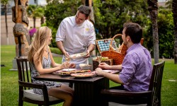 SATURDAY PICNIC BRUNCH