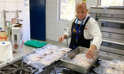 Presenta ensayo sobre la carga bacteriana en cocina al vacío