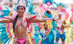 Aruba se viste de color y alegría con el regreso de su Carnaval