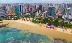 Fortaleza, la joya del Nordeste, se prepara para recibir a los turistas en primavera y con mejoras en su infraestructura