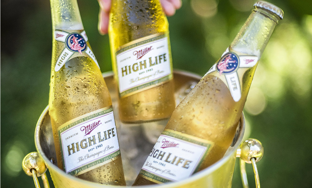 Miller High Life aterriza en Chile