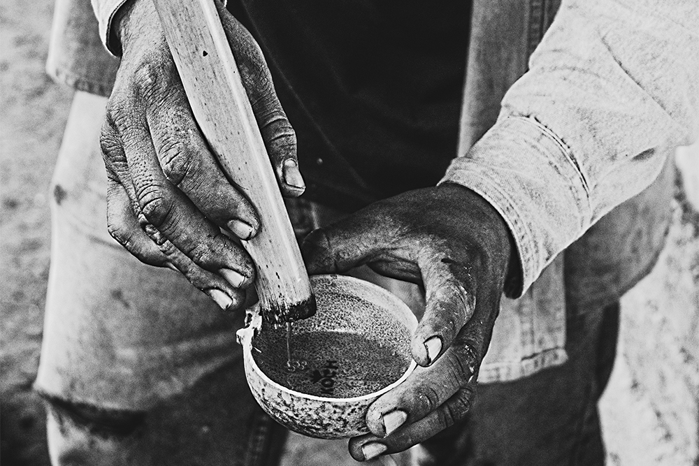 Cómo se elabora el mezcal, el destilado mexicano boom de los últimos años 