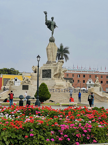 Descubriendo Trujillo y Chiclayo